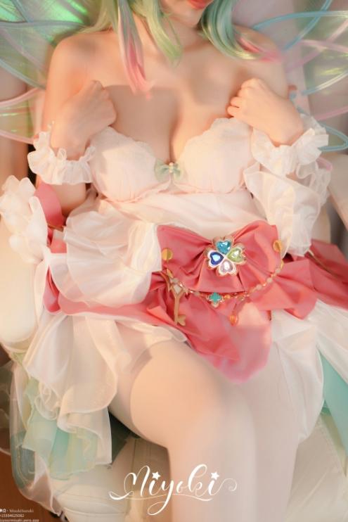 24091109  铃木美咲 - 美脚的赐福(瑶瑶公主篇)  18P+1V-204M