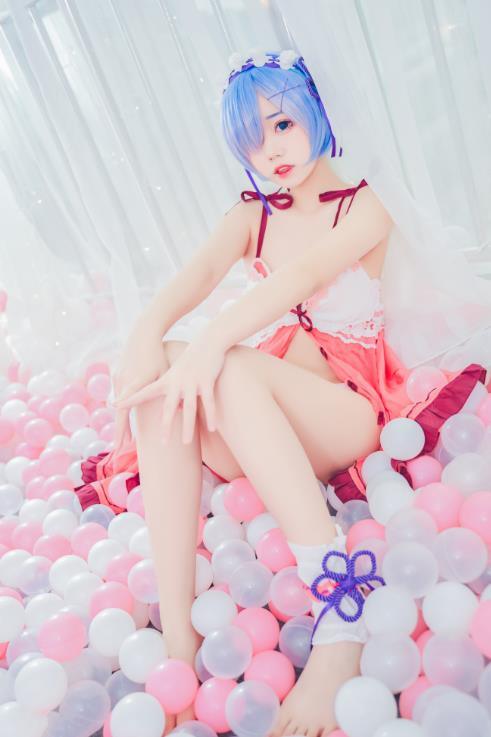 24100202   猫君君MaoJun 19套合集 647P+2V-8G