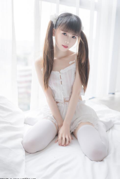 24101618  [MTYH 喵糖映画] Vol.065 白丝双马尾少女 40P-125M