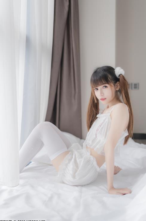 24101618  [MTYH 喵糖映画] Vol.065 白丝双马尾少女 40P-125M