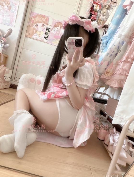 24102709  软萌兔兔酱 15套合集 881P+19V-12.5G