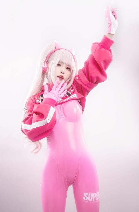 24113015  爆机少女喵小吉 - 爱丽丝 75P+2V-1.64G