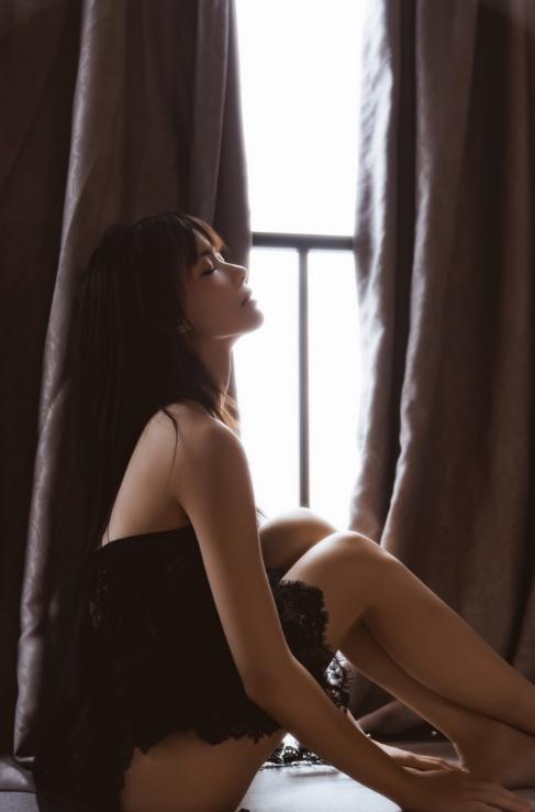 24111202  桜桃喵 - 黑 22P-366M