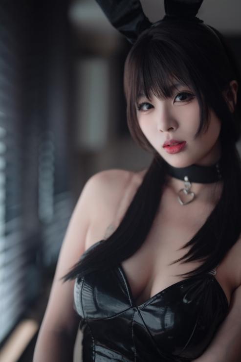 24112705  轩萧学姐 - 粘液兔女郎 75P+1V-838M