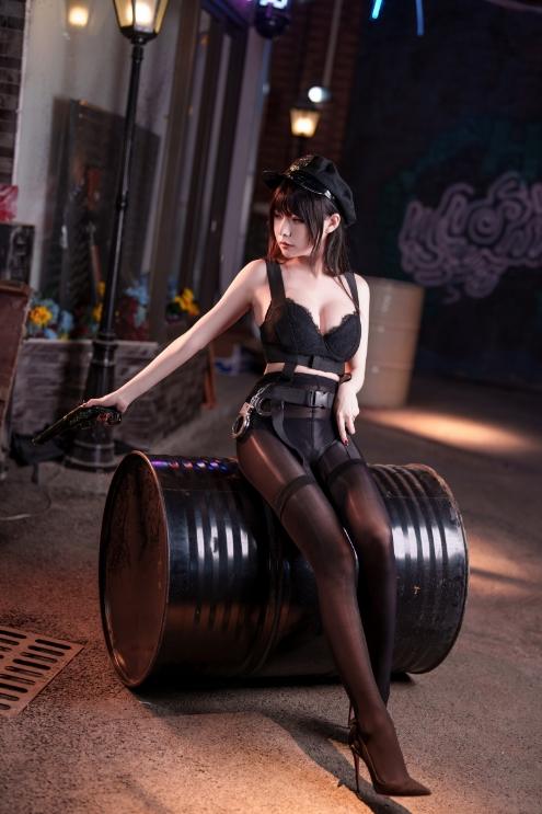 24121607  香草喵露露 - 十一月舰长 40P+1V-1.54G