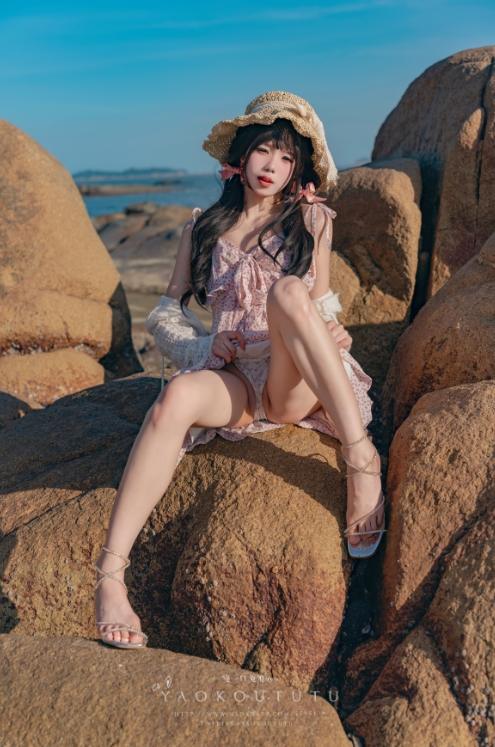 25010819  咬一口兔娘 - 『邻家小妹』日不落  62P+1V-1.23G