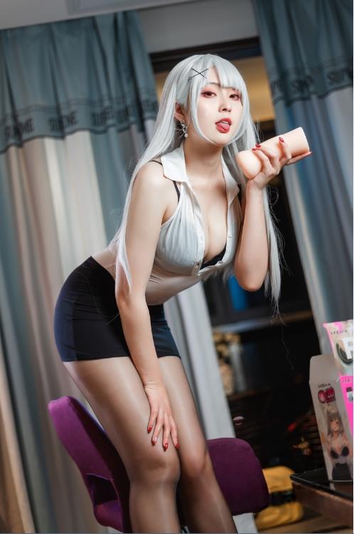 25012701   Natsuko夏夏子 - OL灰机杯  50P+1V-280M