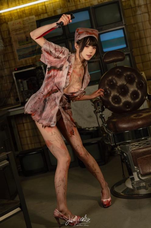 25011316  咬一口兔娘 - 寂静前夜  82P+1V-1.91G