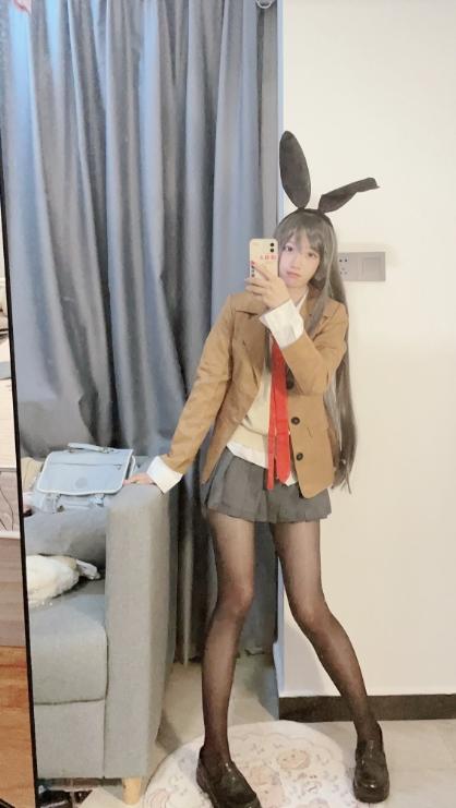 25021307  香蕉不呐呐 推特合集  78P-22M