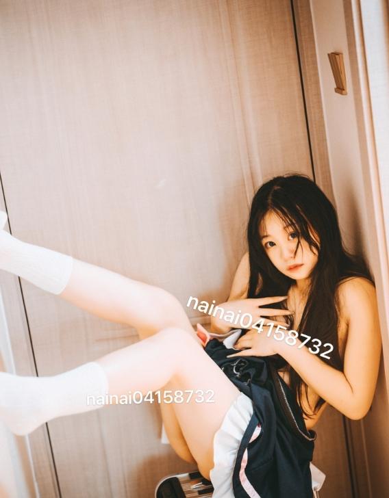 25022011  呆胶布naibai004 - 推特合集 210P-56M