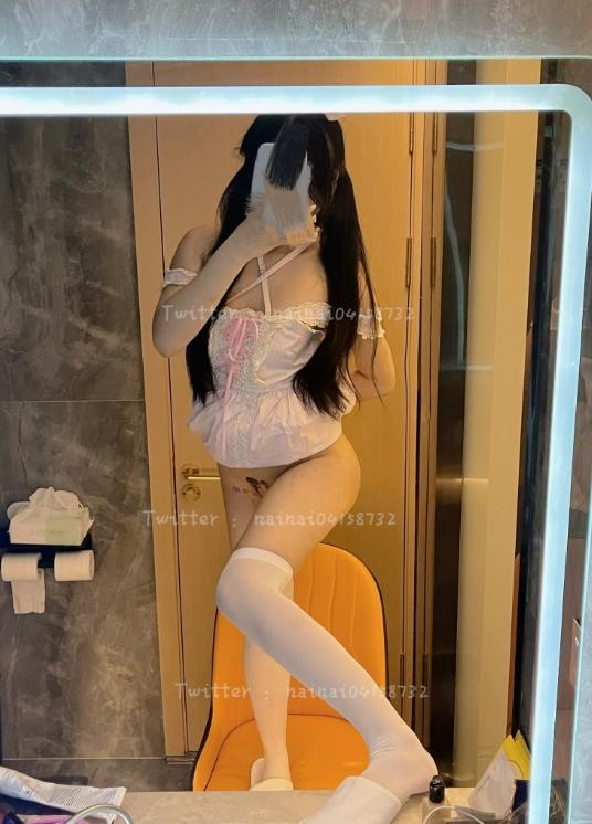 25022011  呆胶布naibai004 - 推特合集 210P-56M