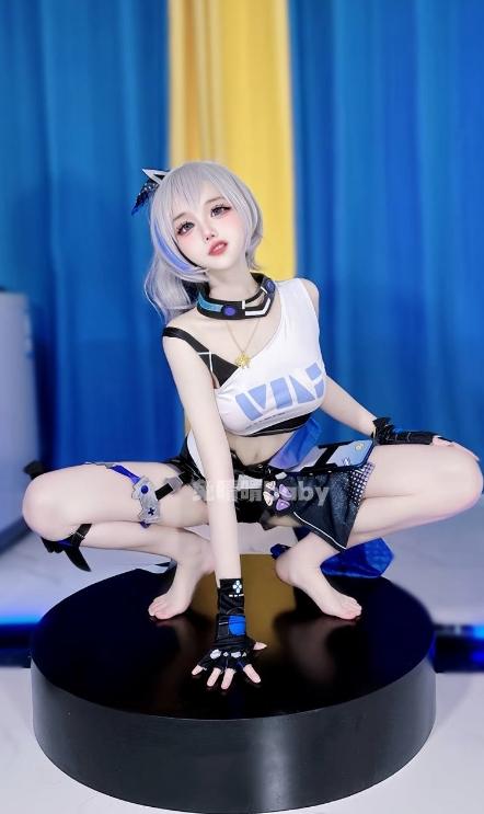 25022016  兔晴晴baby 推特合集 522P+70V-4.87G