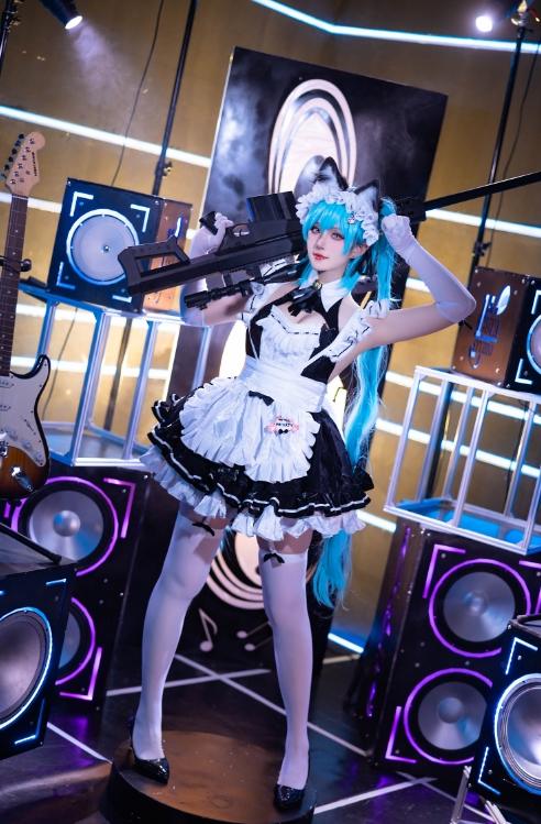 25020614  Natsuko夏夏子 - Nikke普丽瓦蒂  64P-475M