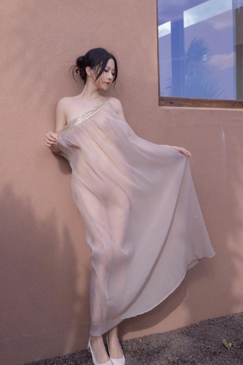 25020920  鱼子酱Fish - 抹胸芦苇女人 101P-1.58G