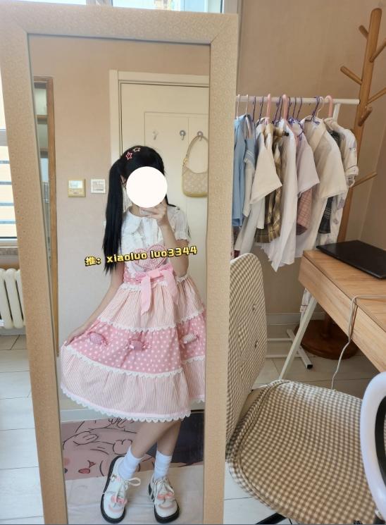 25021715  小萝一米五 - 推特合集 98P-36M