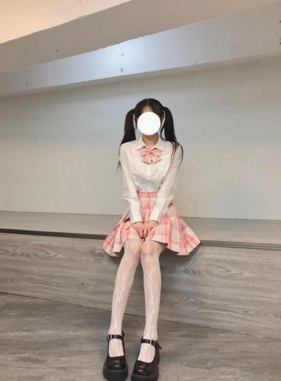 25021719  小瑶萝莉酱 推特合集 238P-64M