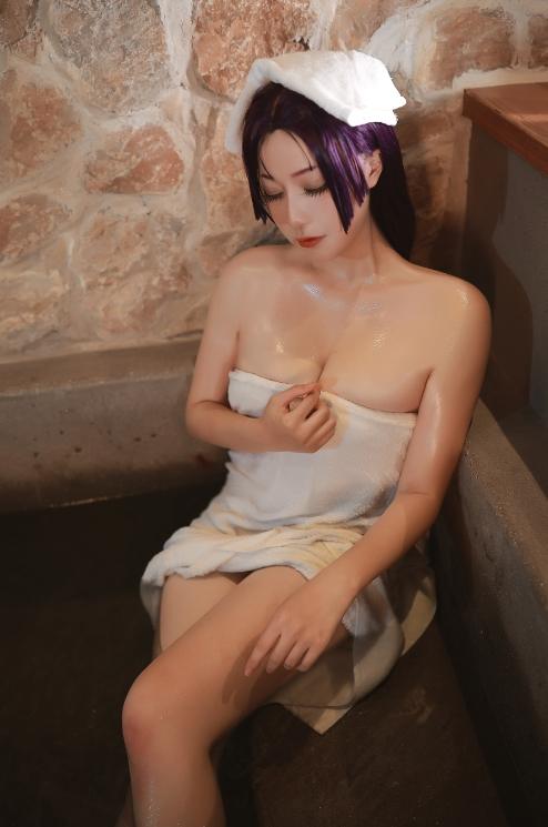 25032006  小容仔咕咕咕w - 源赖光写真本 赠送电子图  50P-422M