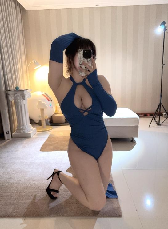 25040917  皮皮奶 - 蓝色旗袍 17P+1V-58M