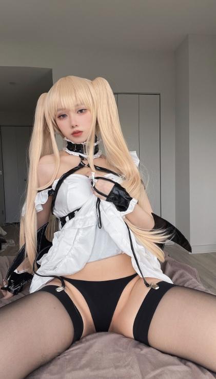 25043018  果咩酱w - 万圣节 小恶魔 50P-270M