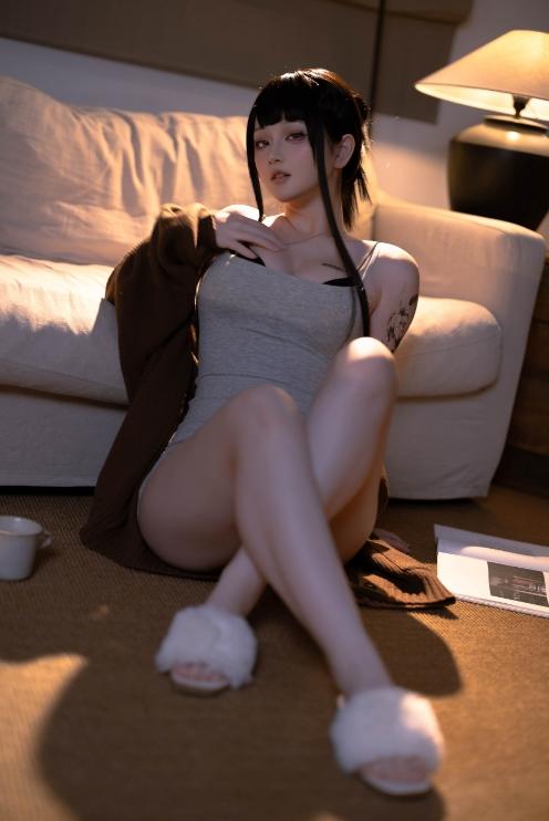 25042316  屿鱼 - 杀手妻子  50P-444M