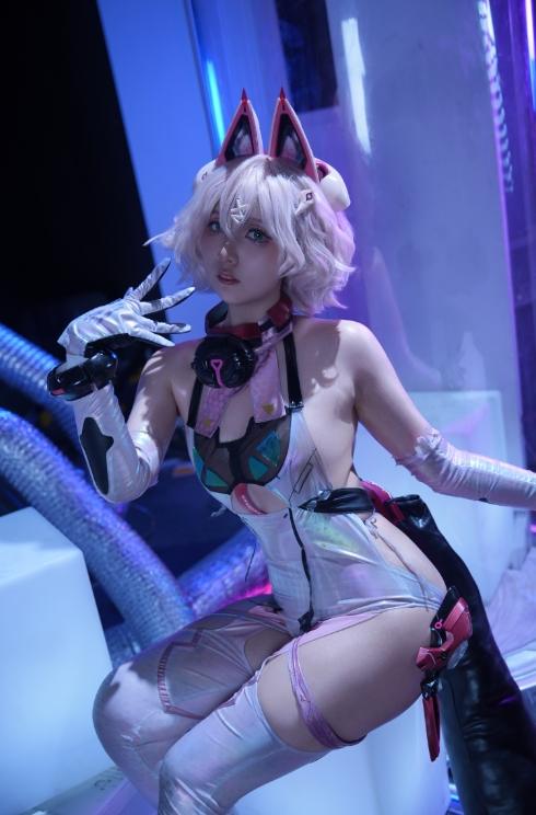 25042707  小和甜酒 - 交错战线 绯俐 47P+2V-732M