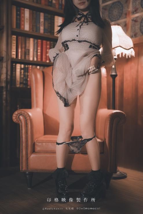 25050419  慕慕Momo - 你的玩偶女孩 46P+1V-2.7G