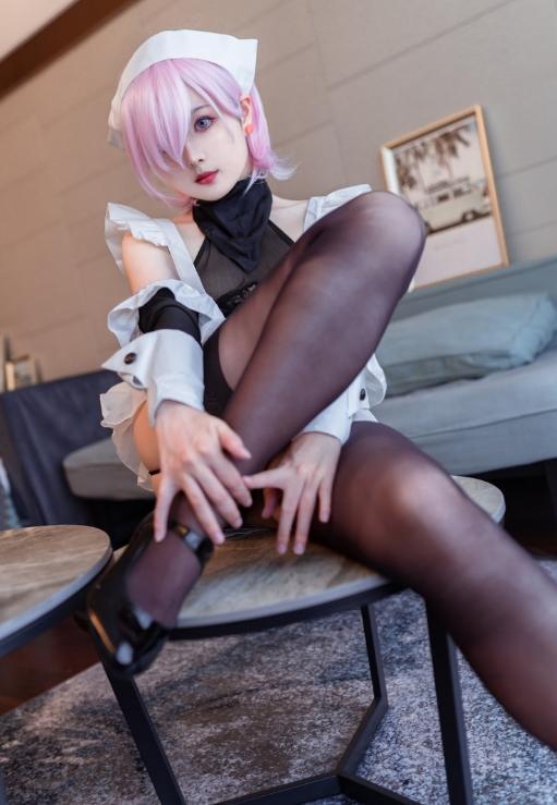 25051804  Natsuko夏夏子 - 宫本武藏女仆 38P-276M