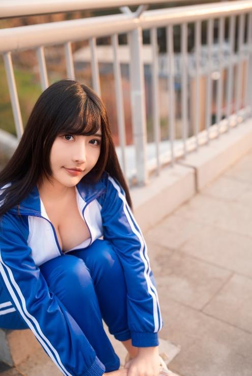 25052308   糖果果Candy - 户外校服 142P-1.07G