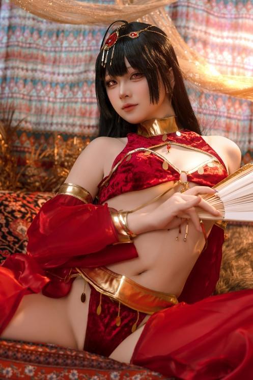 25051419  屿鱼 - 碧蓝航线 大凤舞娘 新年特典 50P-449M