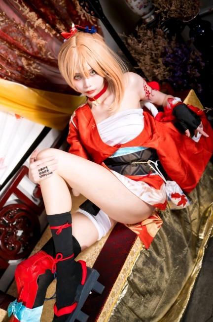 25051820  遥HARUKA - 宵宫 76P+1V-388M