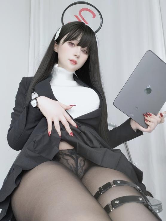 25062906  白银81 - [Fantia] 2023年12月订阅23套合集  277P+5V-2.12G