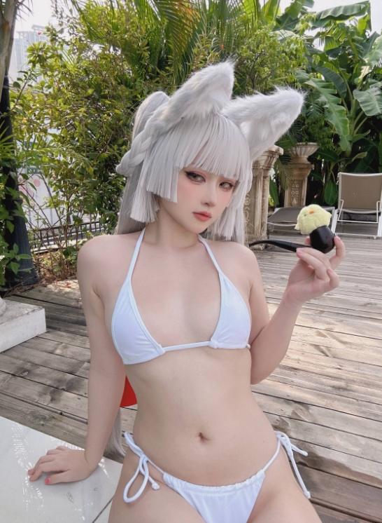 25062609  屿鱼 - 兽耳白毛狐狸 19P-35M