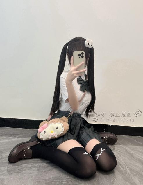 25073108   糕糕 推特合集  376P+363V-3.25G