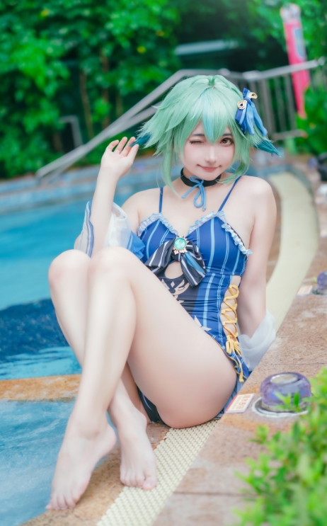 25072307  是三不是世w - 砂糖泳装  44P-129M