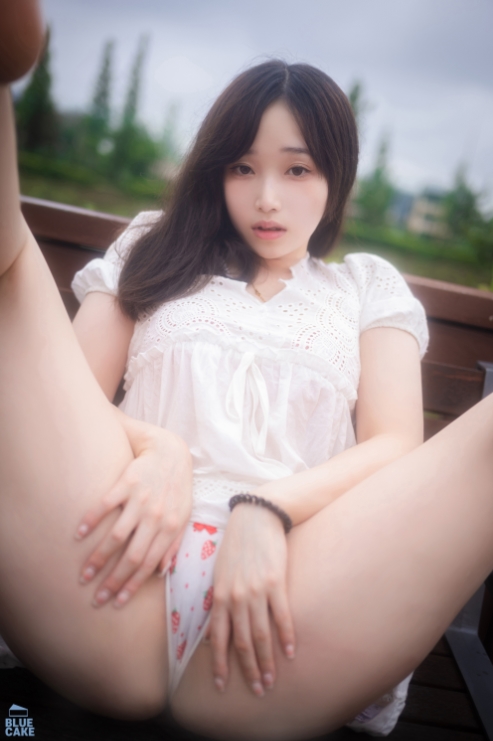 25070811  [BLUECAKE] Bambi - Doki Doki , Amenokade 215P-541M