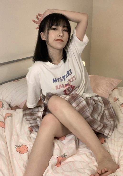 25071708   狐洛洛子 小合集 329P-1.31G