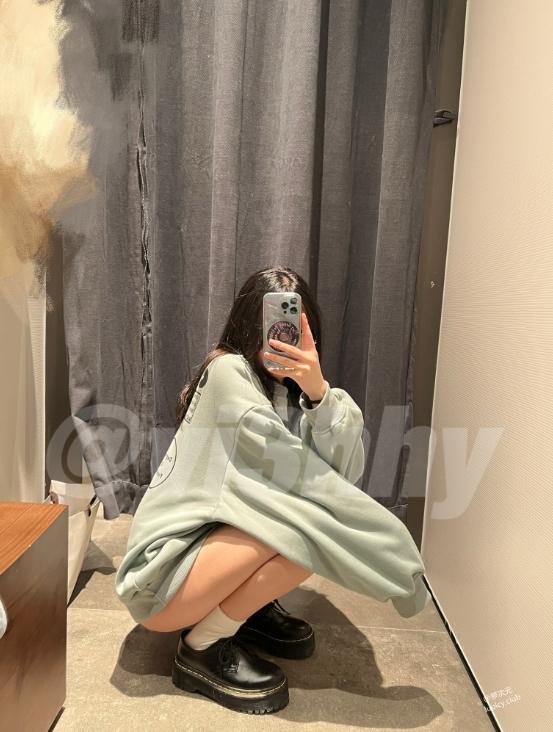 25081413    千岛酱 推特合集 188P+20V-1.73G