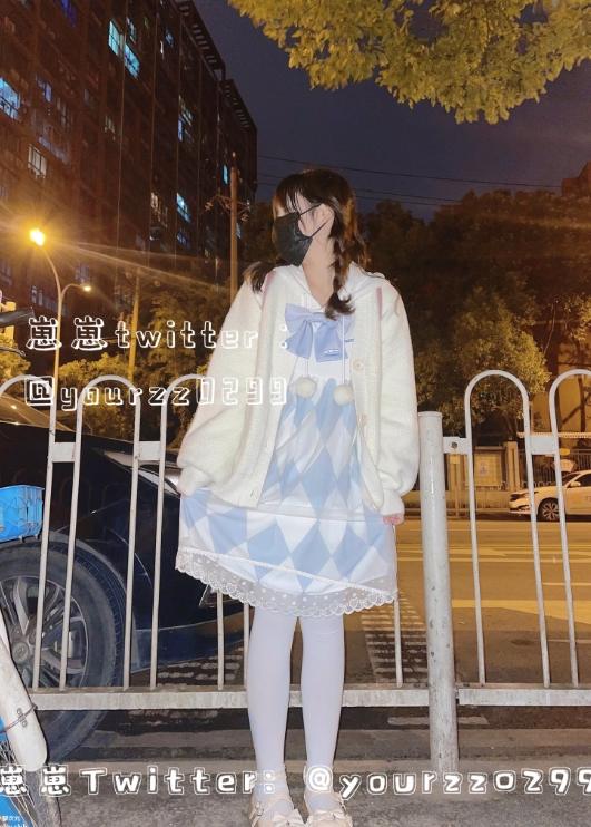 25081719  崽崽baby 双马尾萝莉户外推特合集 388P+50V-1.39G