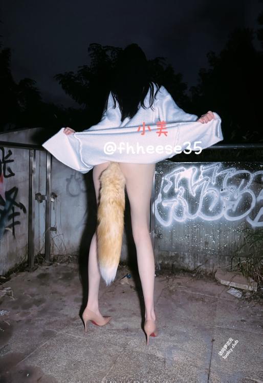 25081408  小美miyoki 推特合集 117P+1V-1.57G