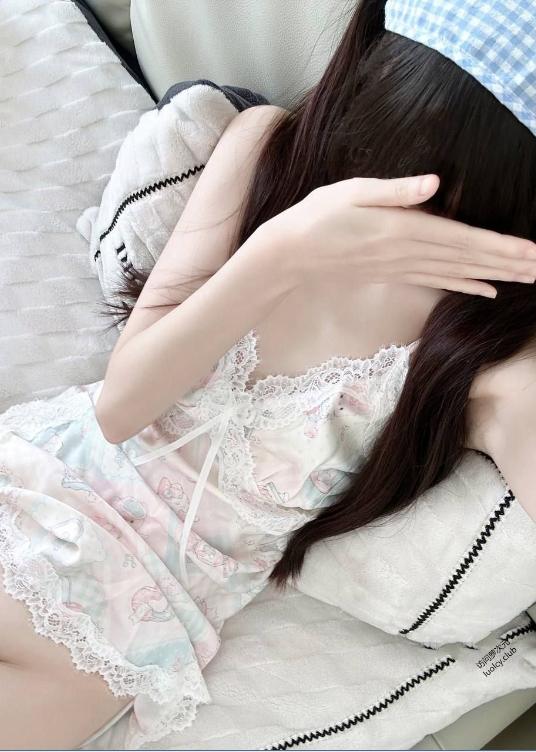 25081006  兔兔expect0t 推特合集 69P+1V-2.72G