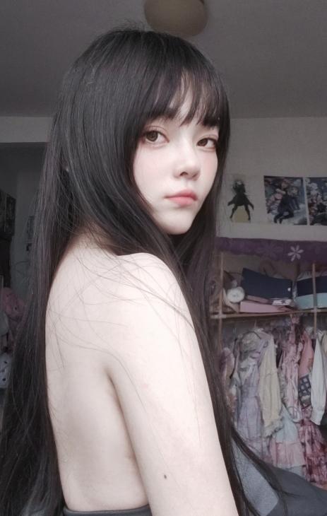 25082818  小埋长不高 推特合集 759P+240V-3.77G