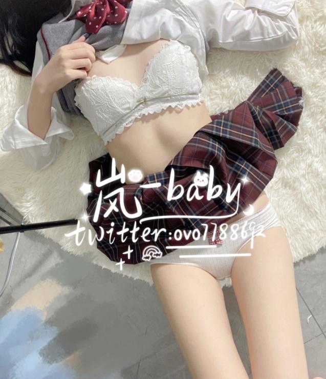 25081010  原味岚 推特合集 73P+49V-5.22G