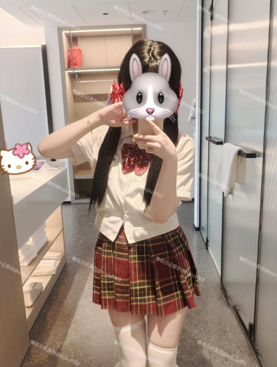 25082807   情侣日记 推特合集 33P+48V-2.91G