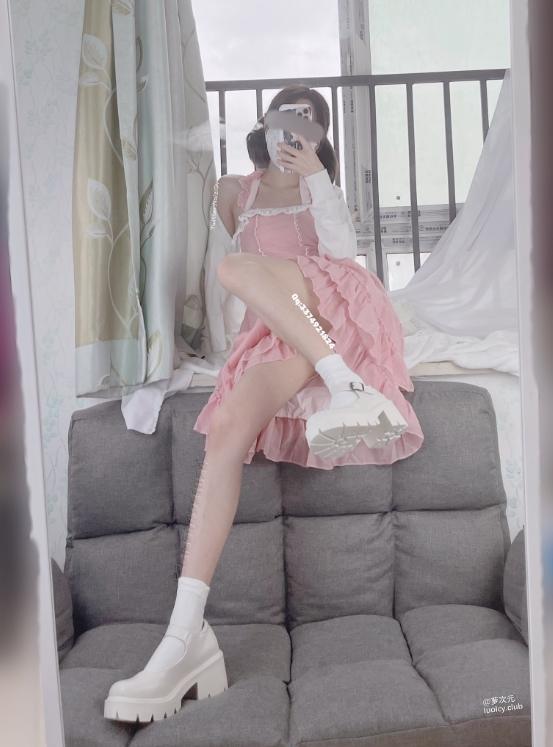 25082802  茶小狸 推特合集 300P+20V-508M