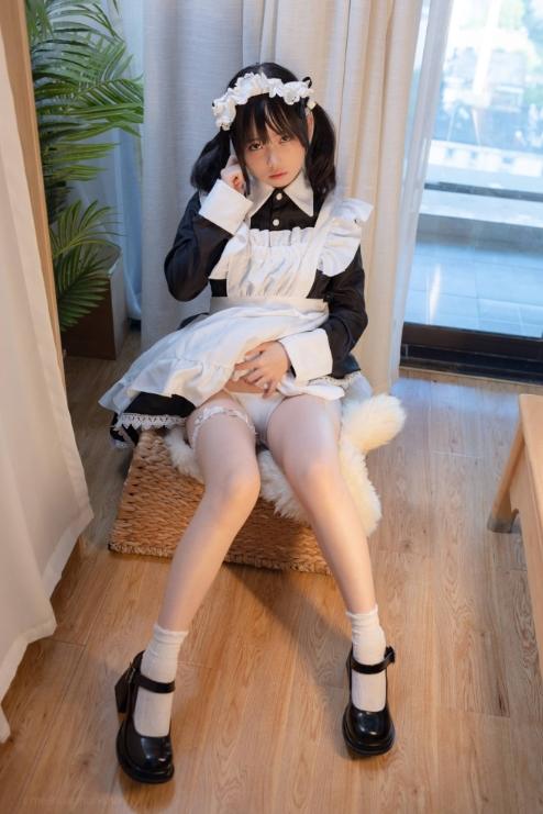 25091718  [少女秩序] 小鱼 - 小狐狸女仆萝莉 94P-20M