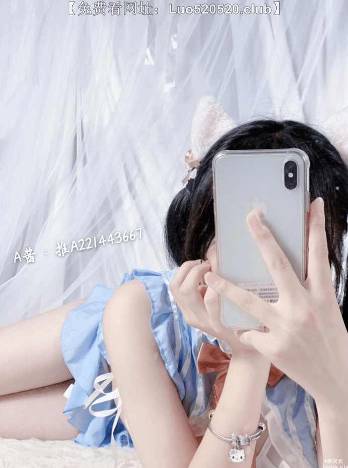 25092801  A酱 推特合集 123P+7V-70M