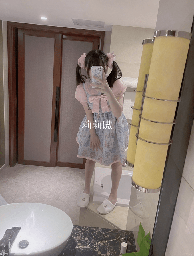 25091413 莉莉嗷 推特合集 358P+53V-409M