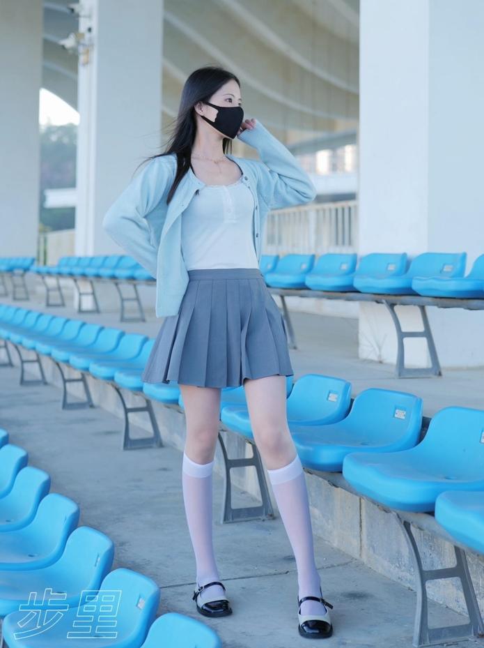 25092812  步里 推特全合集 1140P+359V-2.58G