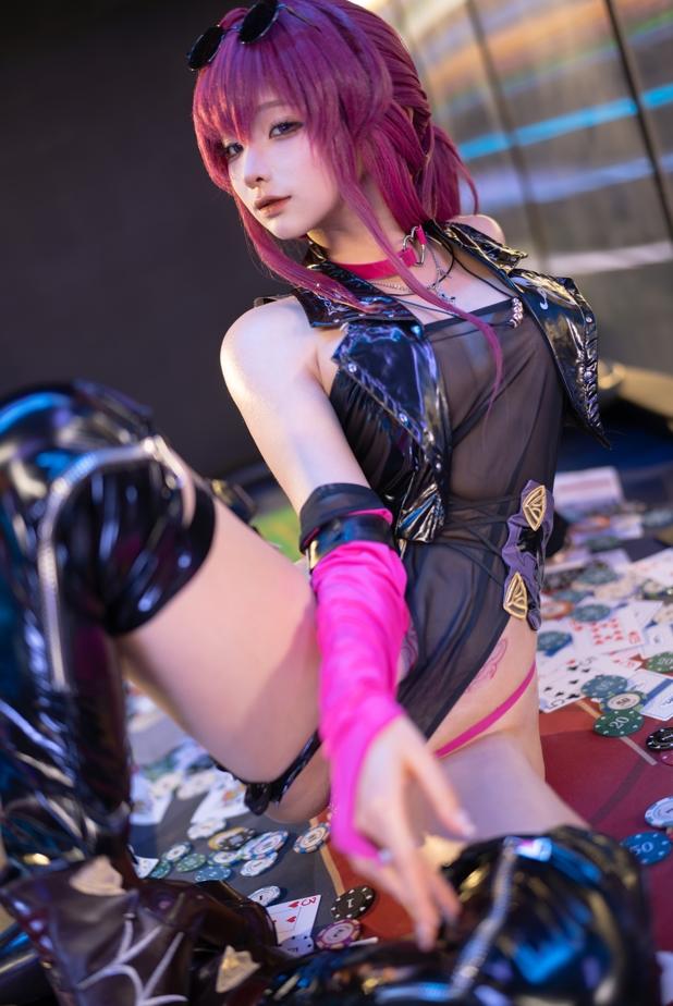 25092616  蠢沫沫 - 崩坏星穹铁道 卡芙卡 286P+1V-3.21G