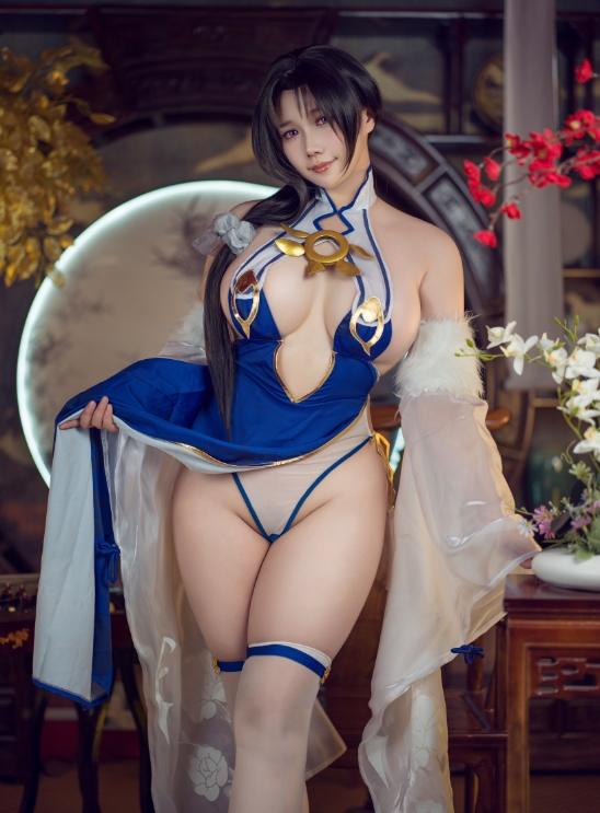 25092304  麻花酱 - 七月合集 113P+1V-1.12G